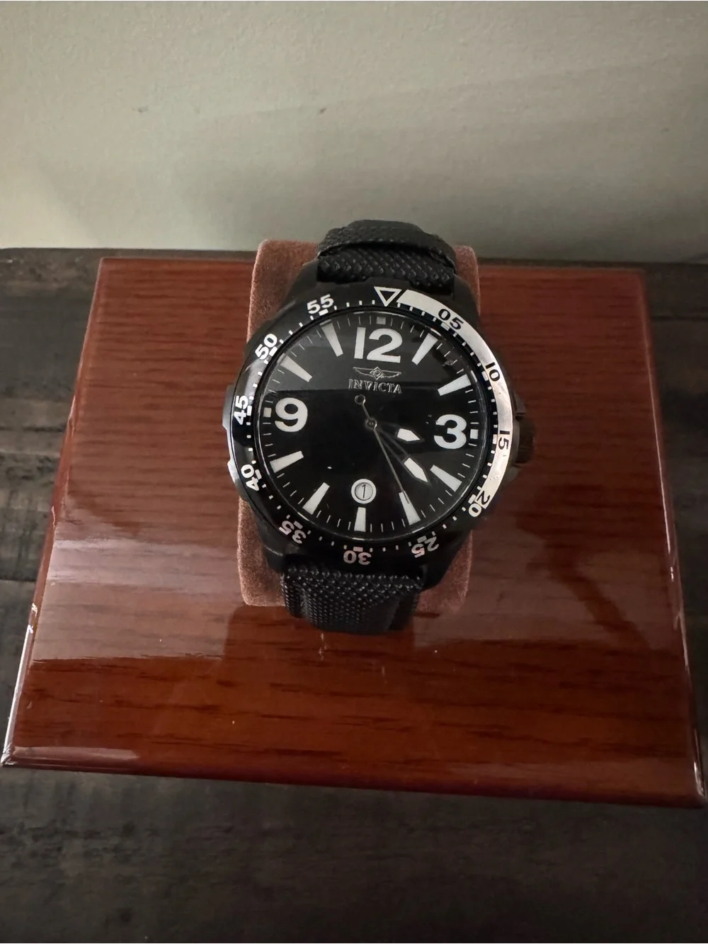 Invicta Specialty Collection Men's Watch Model 12125 Leather Strap 45mm 100m
